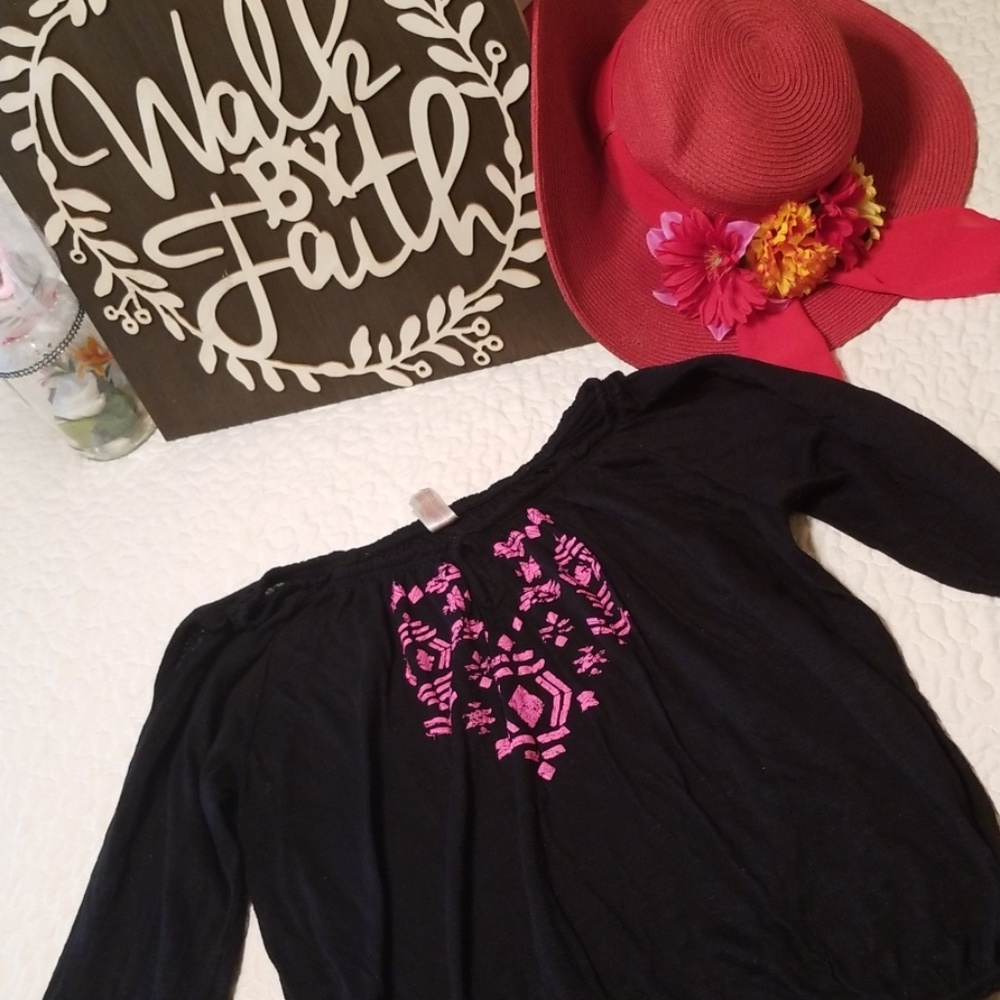 No boundaries ( Long sleves blouse)
